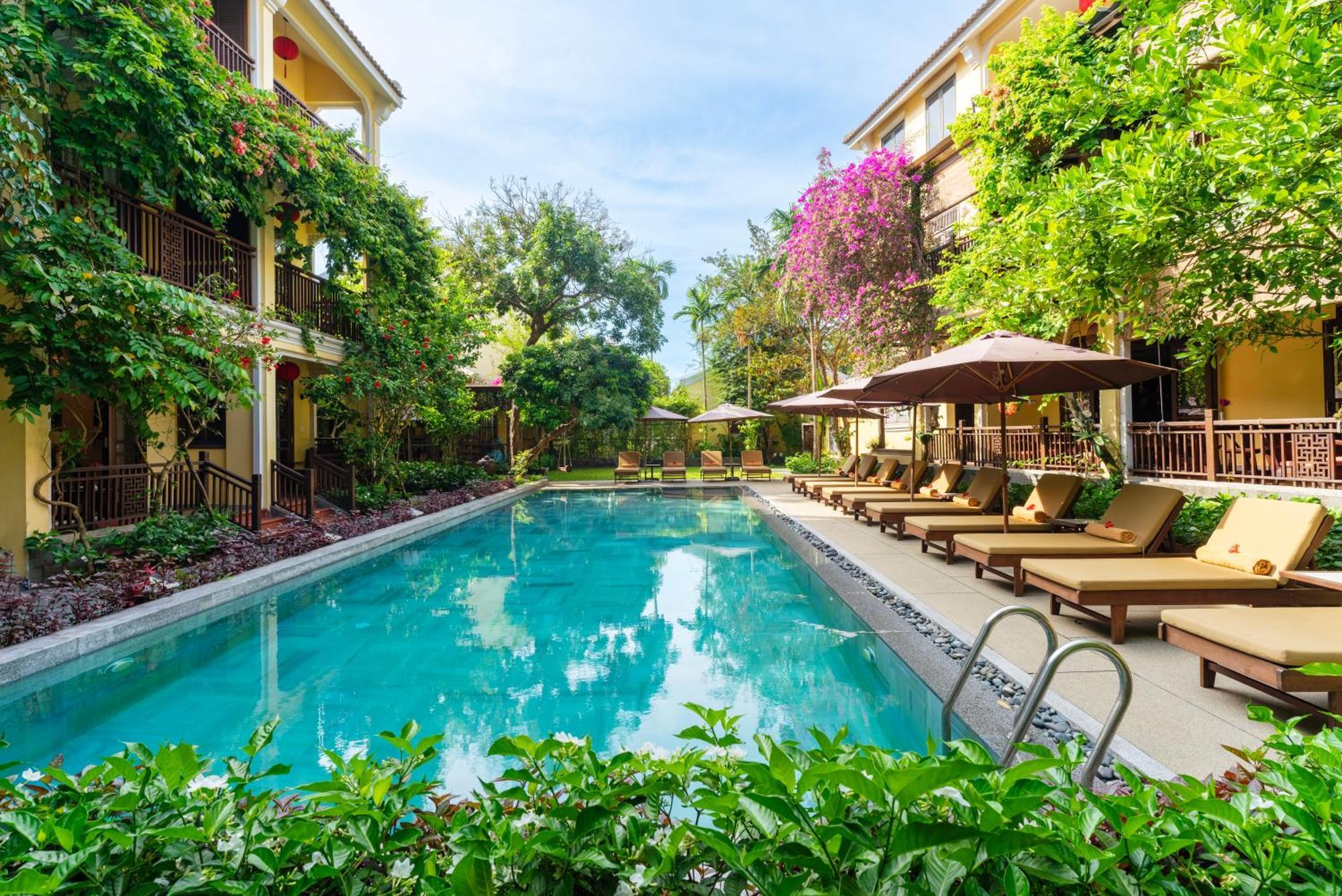 Ahoy Boutique & Hotel 5*
