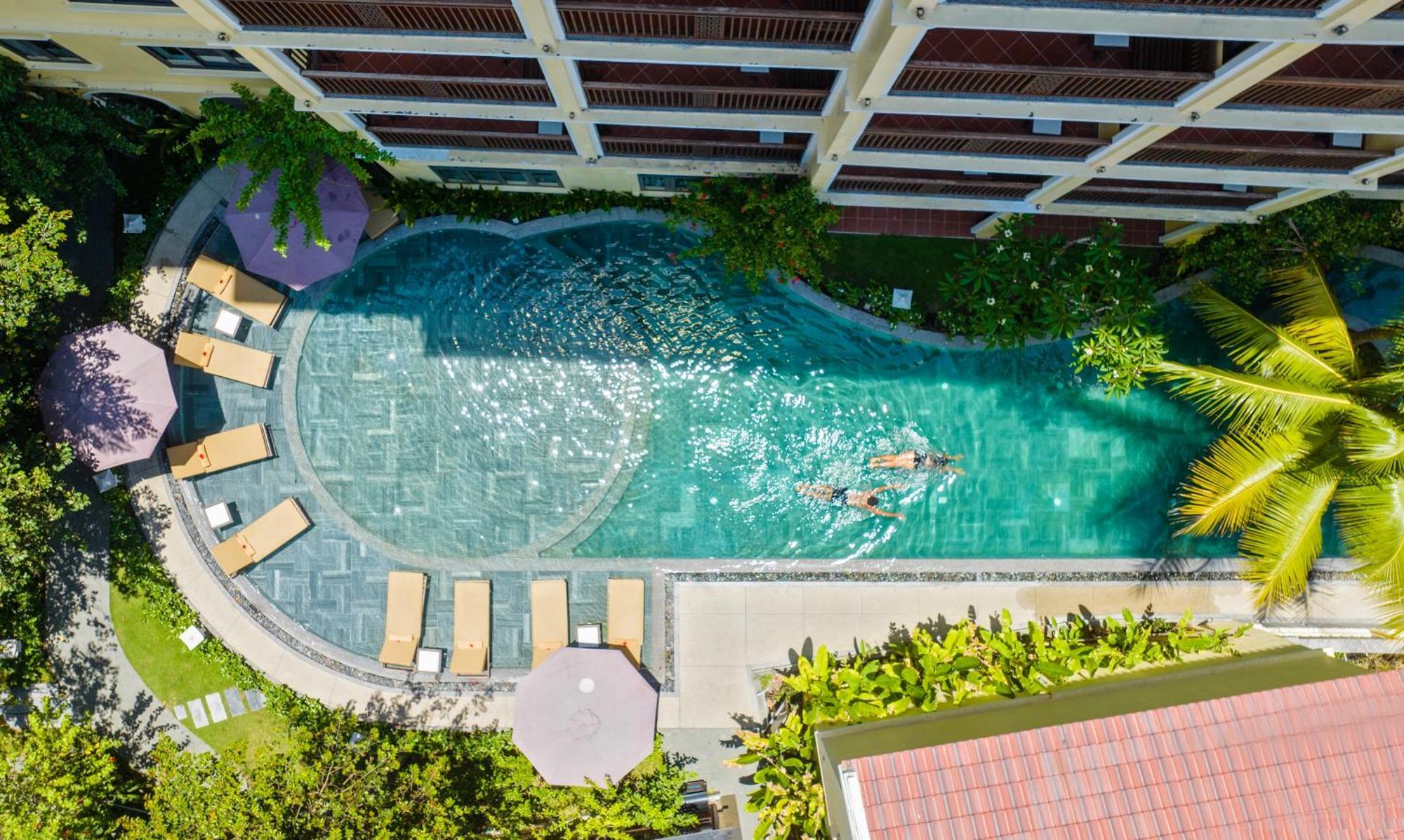 Khách sạn Ahoy Boutique & 5*